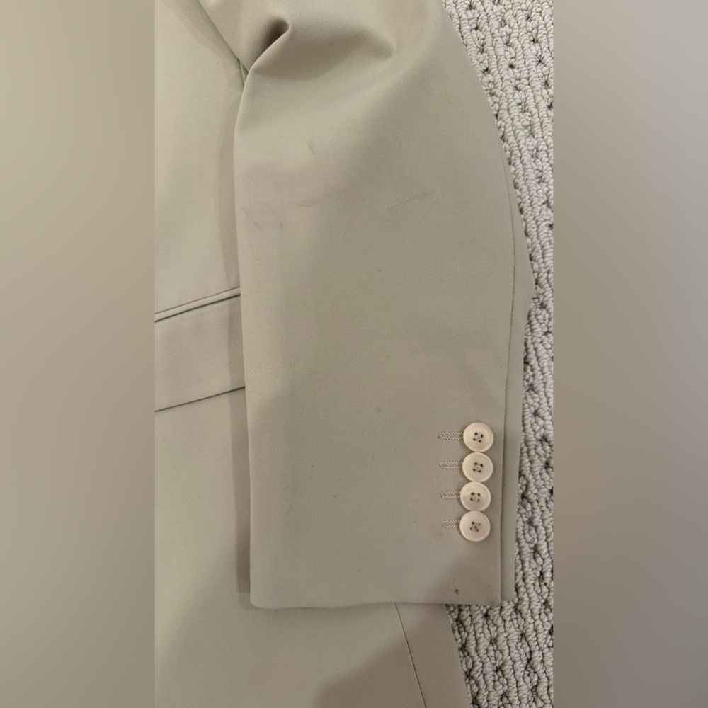 Djerf Avenue Essential Blazer Greige in Small - Picture 7 of 11